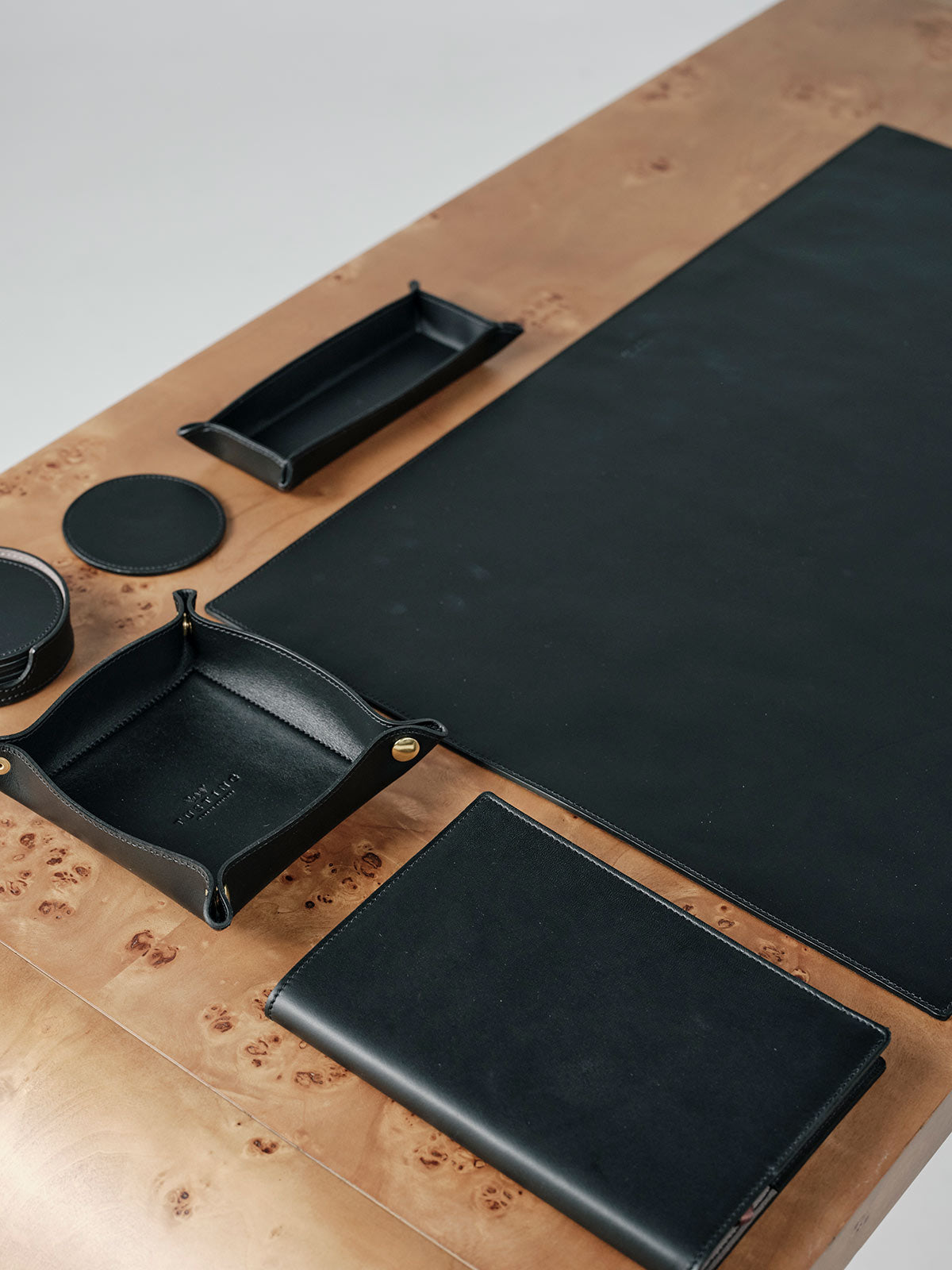 Pia Pen Tray